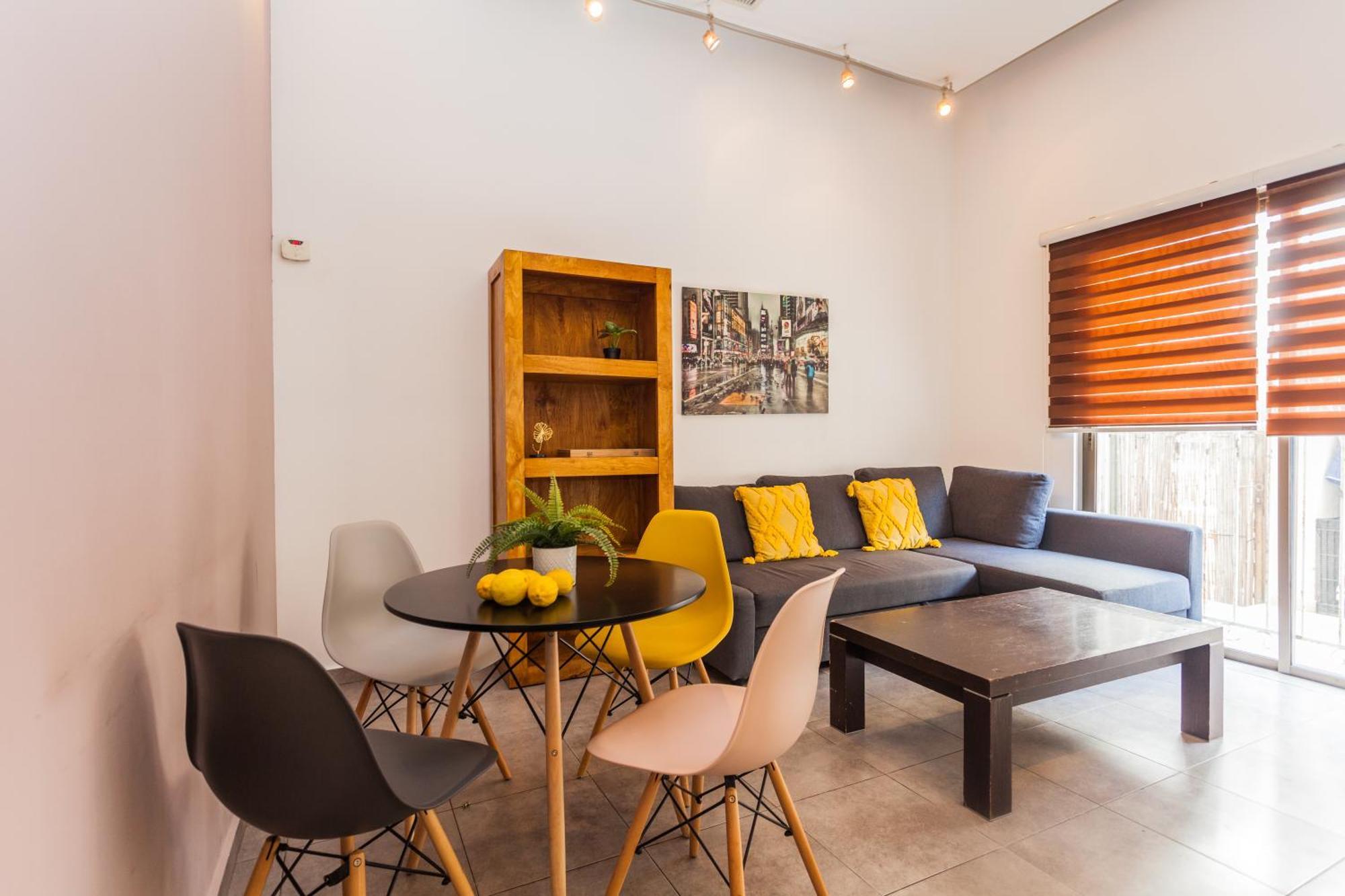Miraks Ge'Ula Apartment Tel Aviv Bagian luar foto