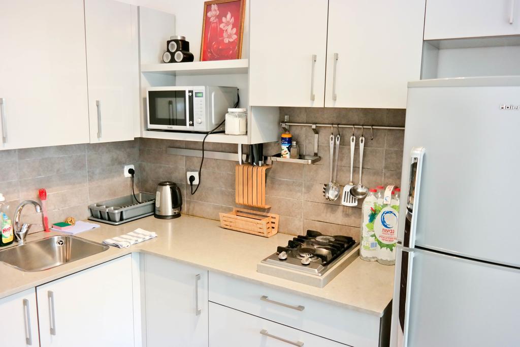 Miraks Ge'Ula Apartment Tel Aviv Bagian luar foto
